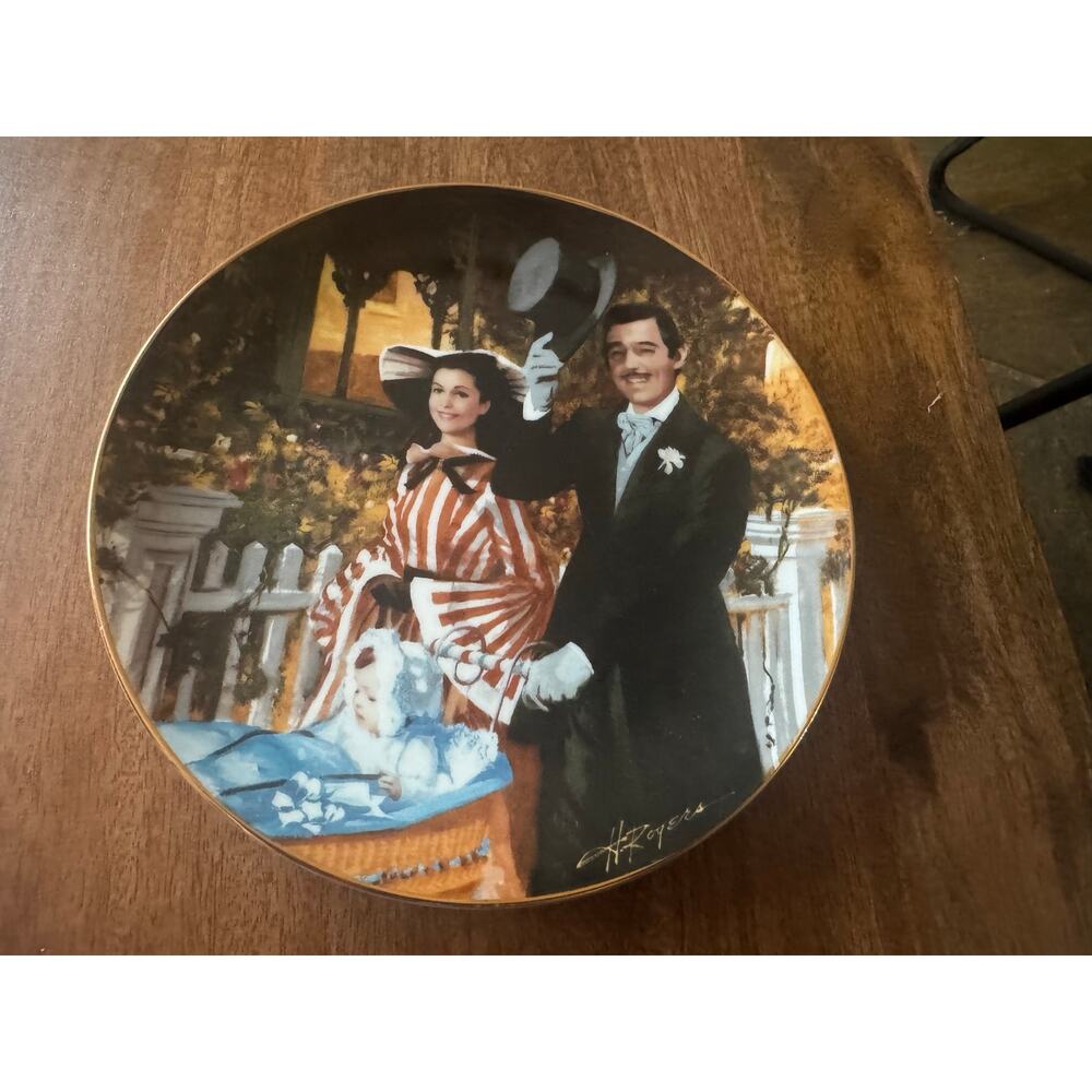 Limited ed W.S. George Collectors plate Strolling in Atlanta Gone with the wind